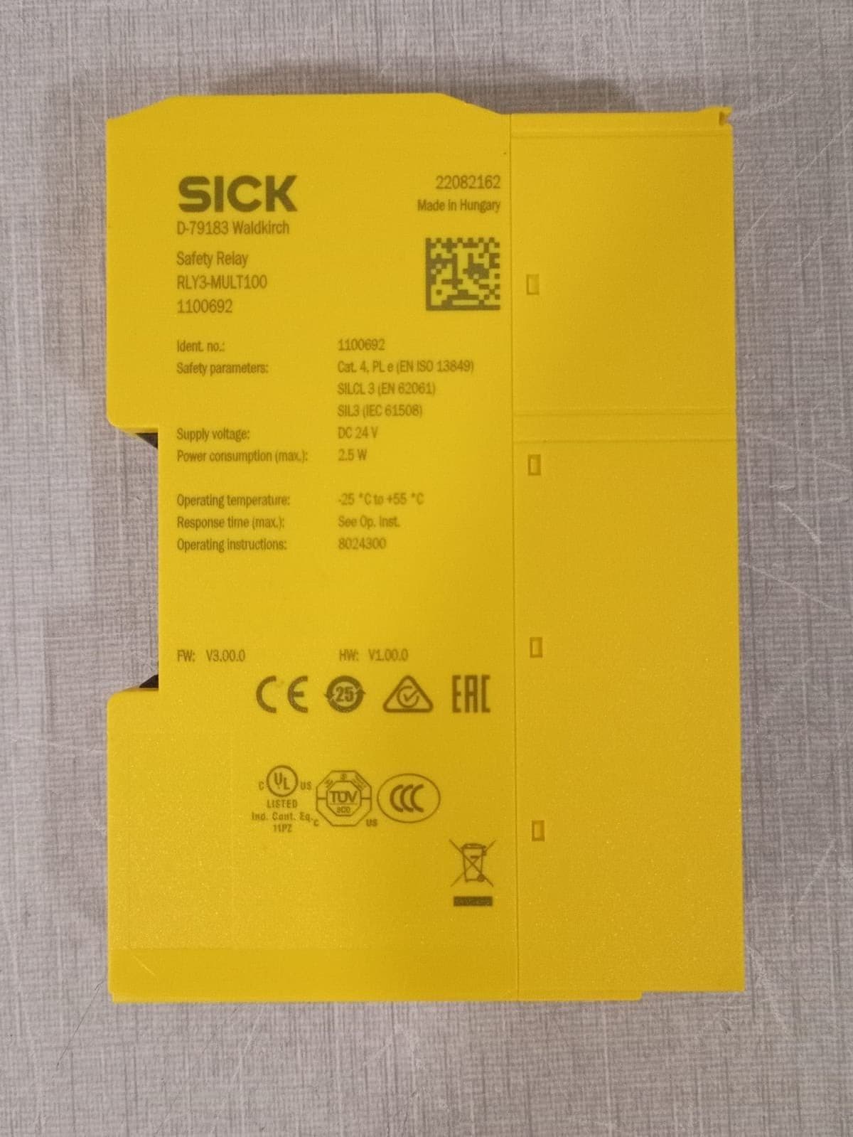 SICK Safety Relay RLY3-MULT100 1100692- MISSING TERMINAL CONNECTOR