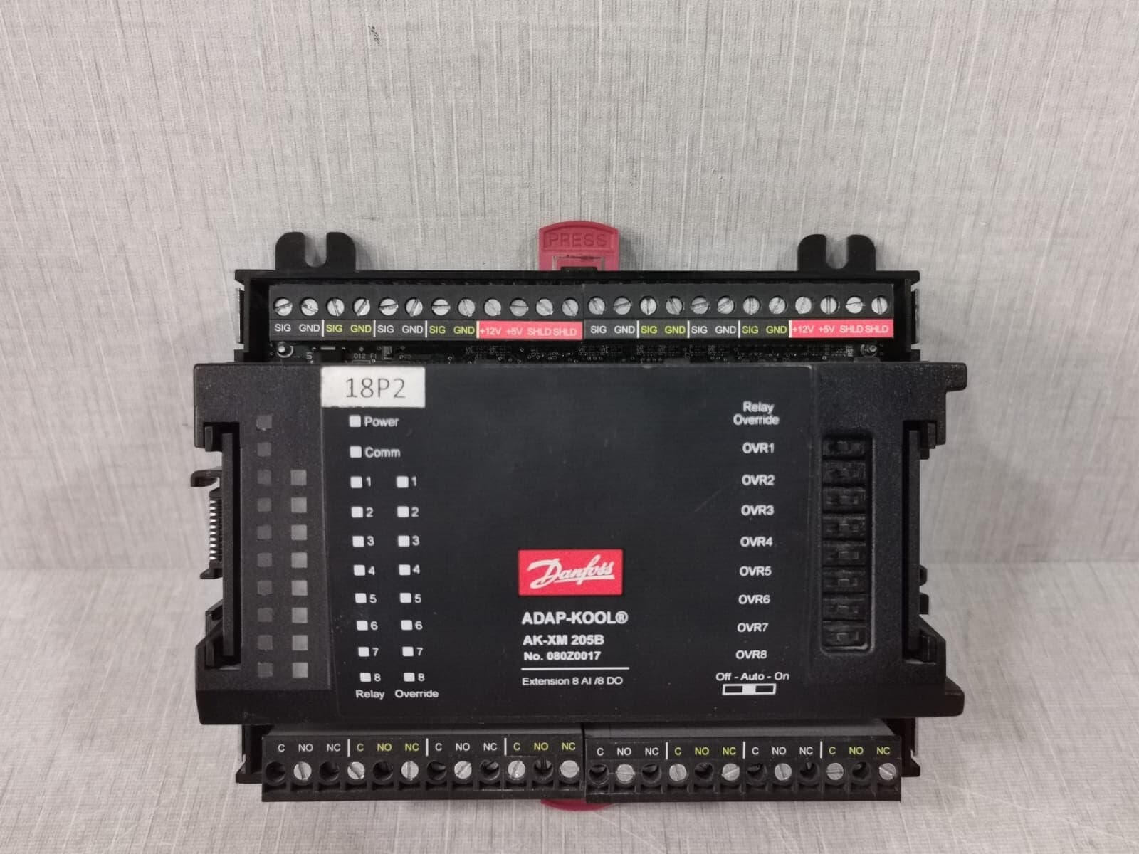 Danfoss ADAP-KOOL AK-XM 205B Extension (8AI/8DO) I/O Module 080Z0017