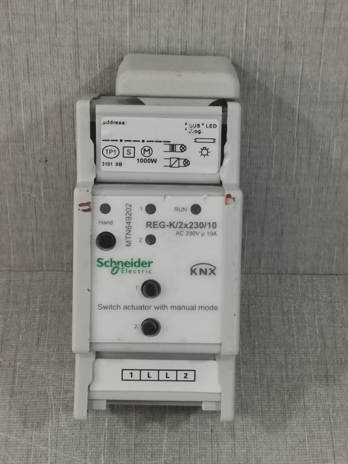SCHNEIDER ELECTRIC MTN649202 KNX REG-K/2X230/10 230V 10A SWITCH ACTUATOR