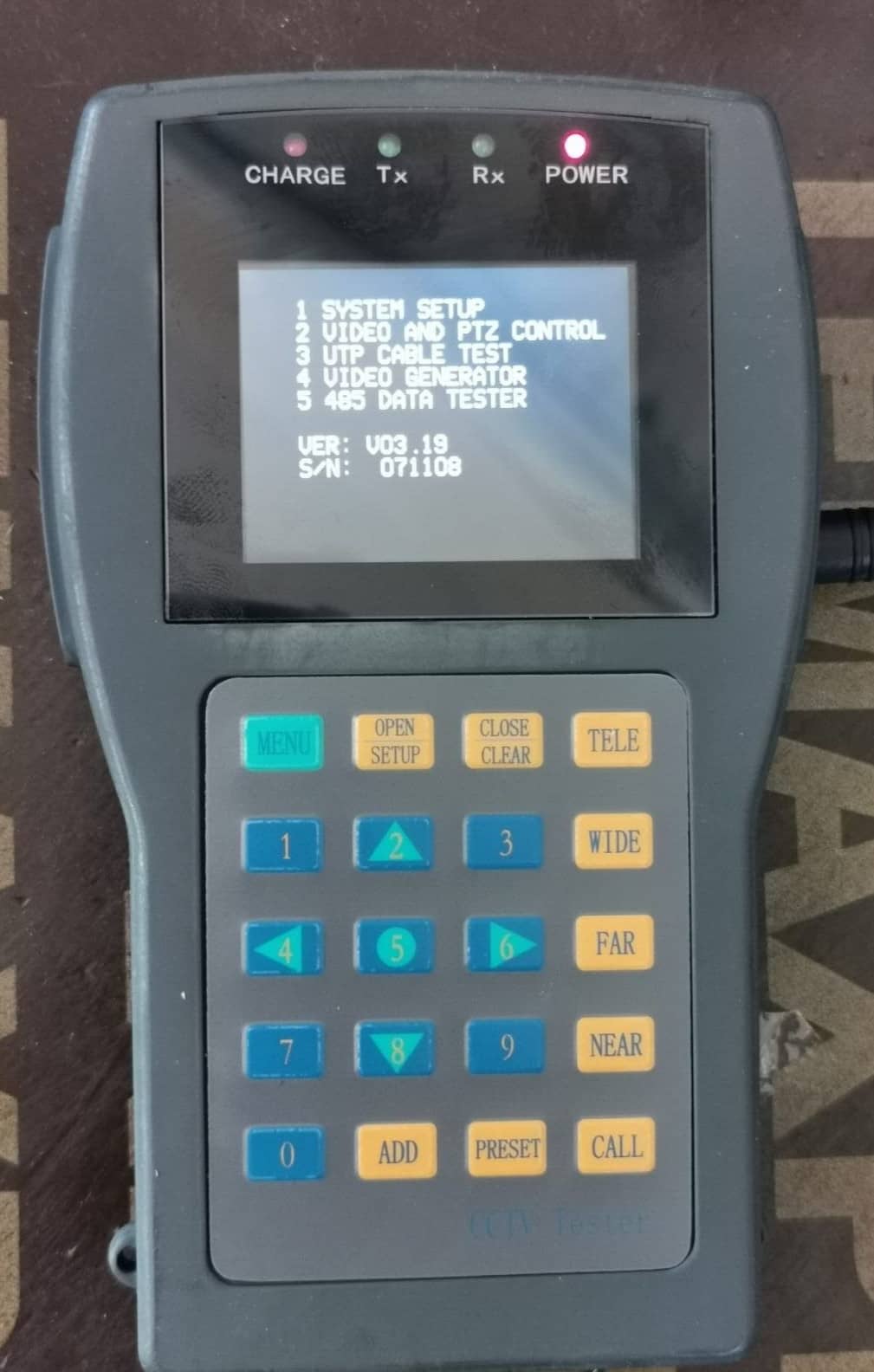 Multi-Functional CCTV TESTER 2.5' LTPS LCD Display ( Need Change Battery)