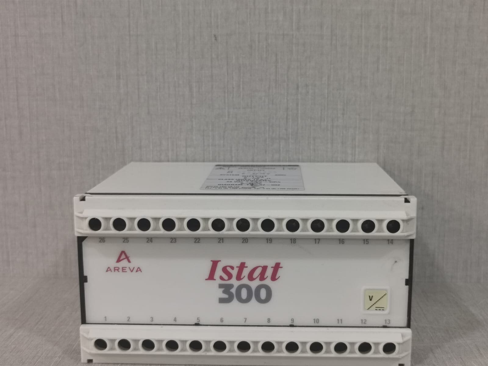 AREVA ISTAT 300-3VFAS61SFA VOLTAGE TRANDUCER