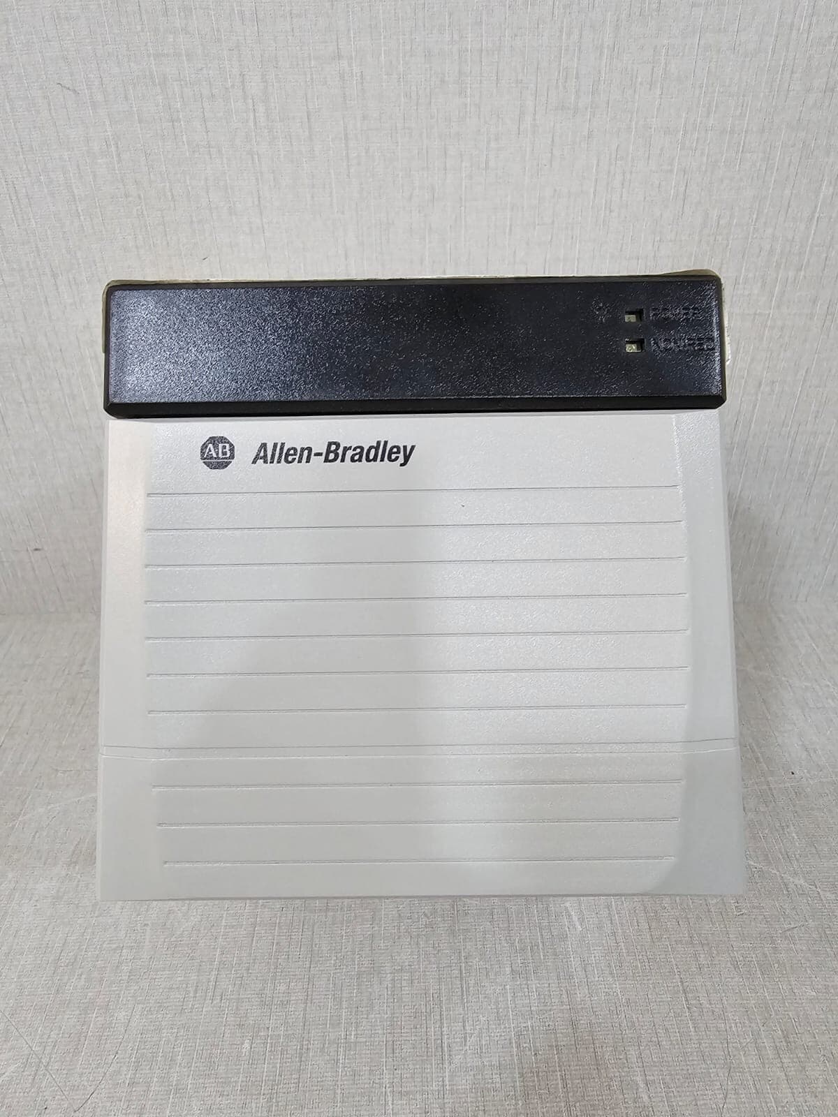 Allen-Bradley 1756-PA75R SER. A CONTROLLOGIX AC REDUNBANT POWER SUPPLY
