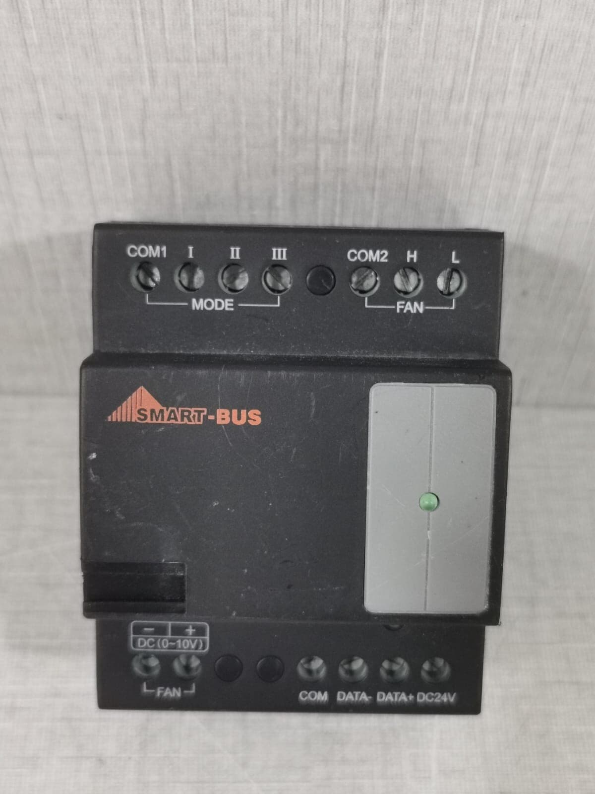 SMART-BUS SB-DN-HVAC /HDL-MAC01.231 AIR CONDITION CONTROL MODULE