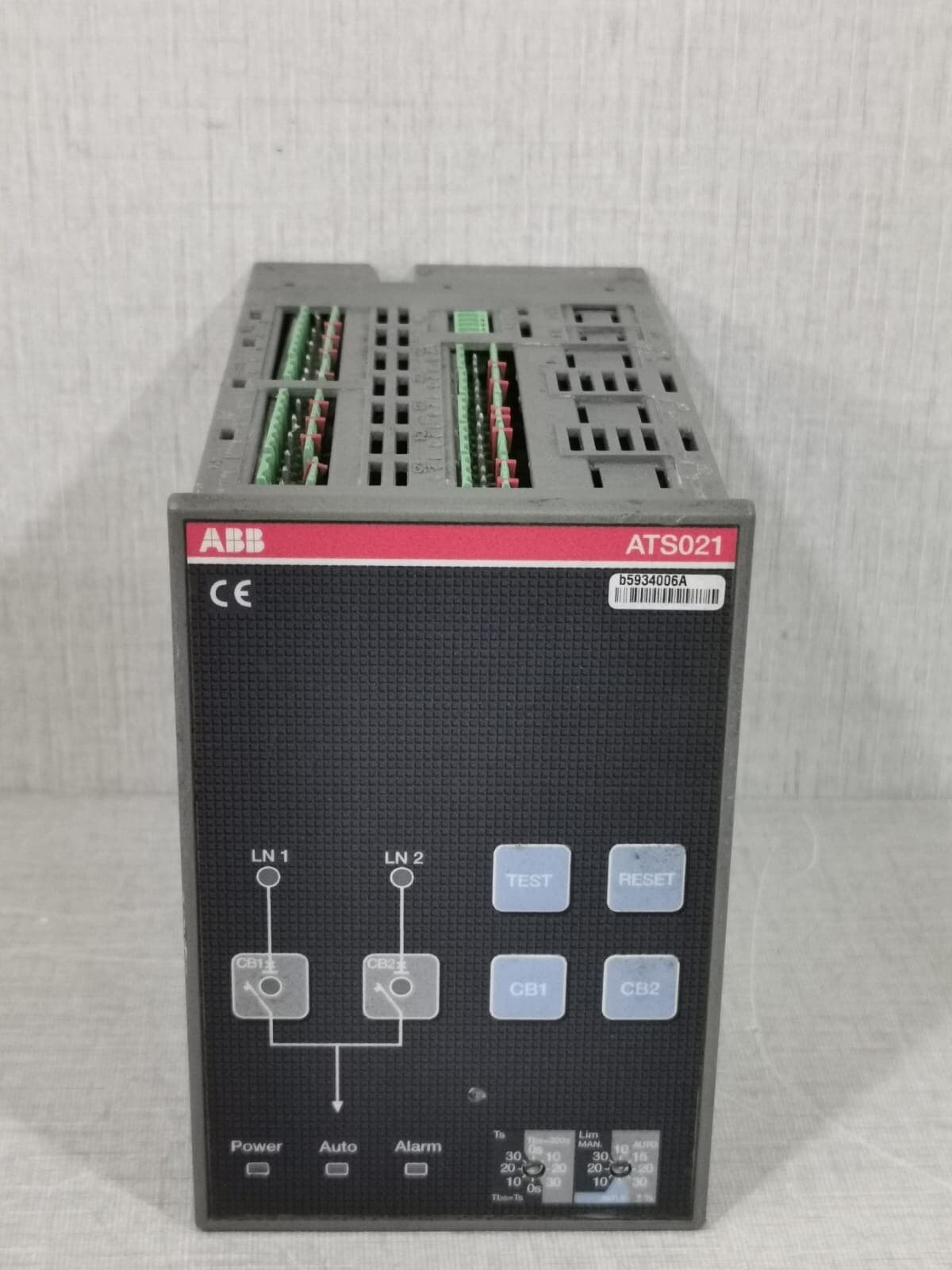 ABB ATS021 AUTOMATIC TRANSFER SWITCH -SWITCHING CONTROLLER DUAL SUPPLY GENERATOR