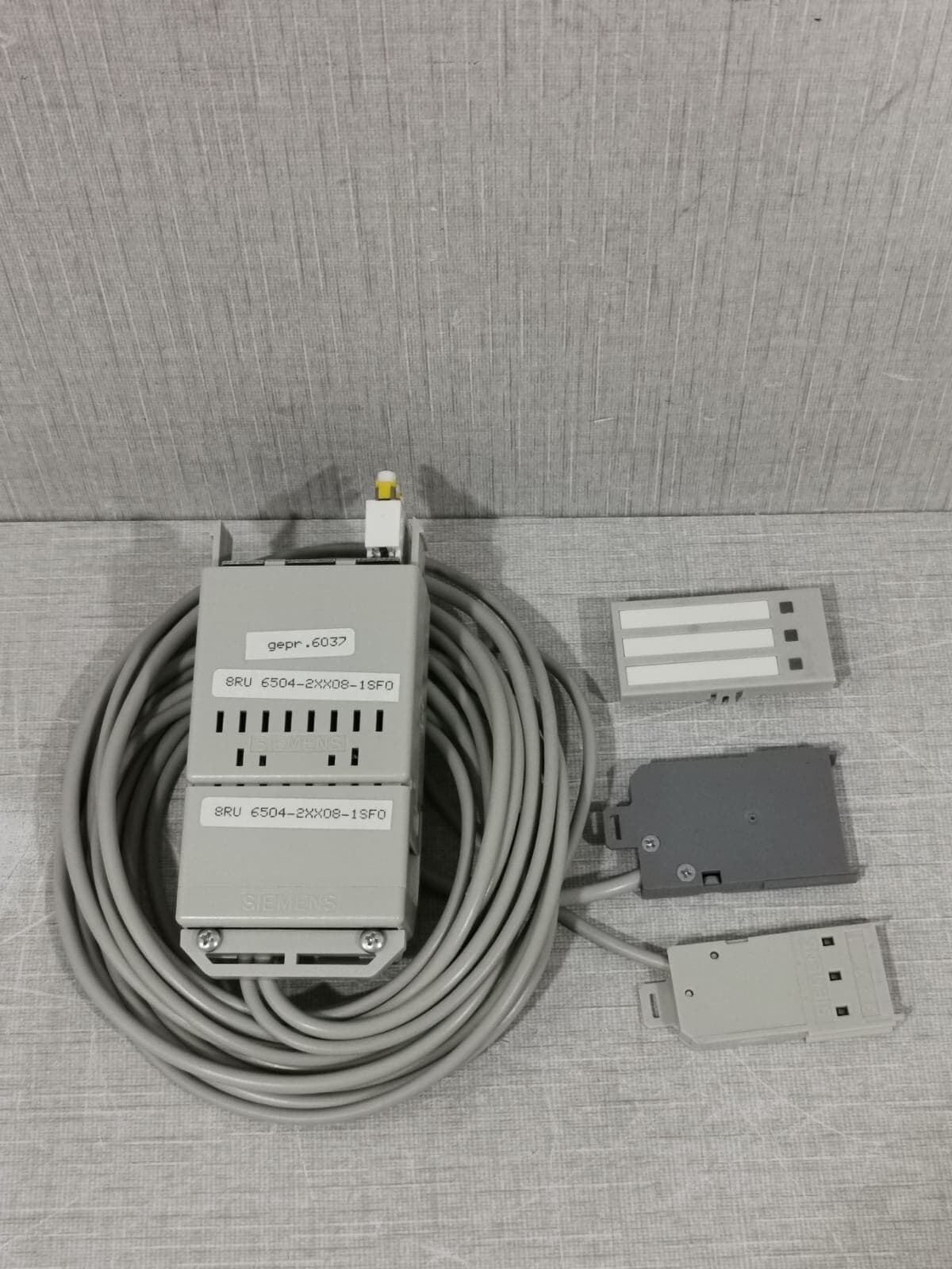 SIEMENS 8RU 6504-2XX08-1SF0 MOSAIK SYSTEM M CONNECTOR