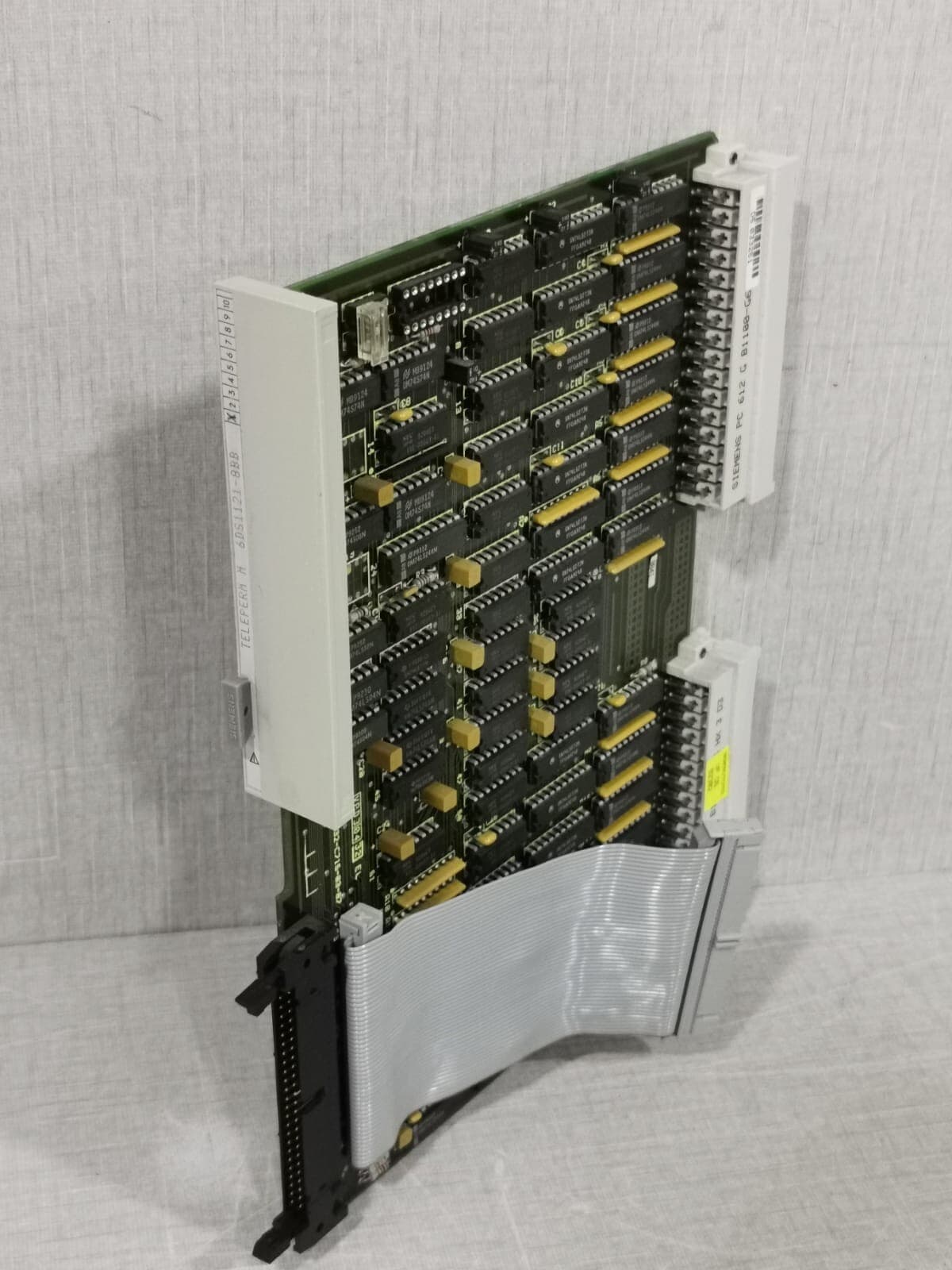 SIEMENS 6DS1121-8BB TELEPERM CENTER CONTROLLER VOTER MODULE