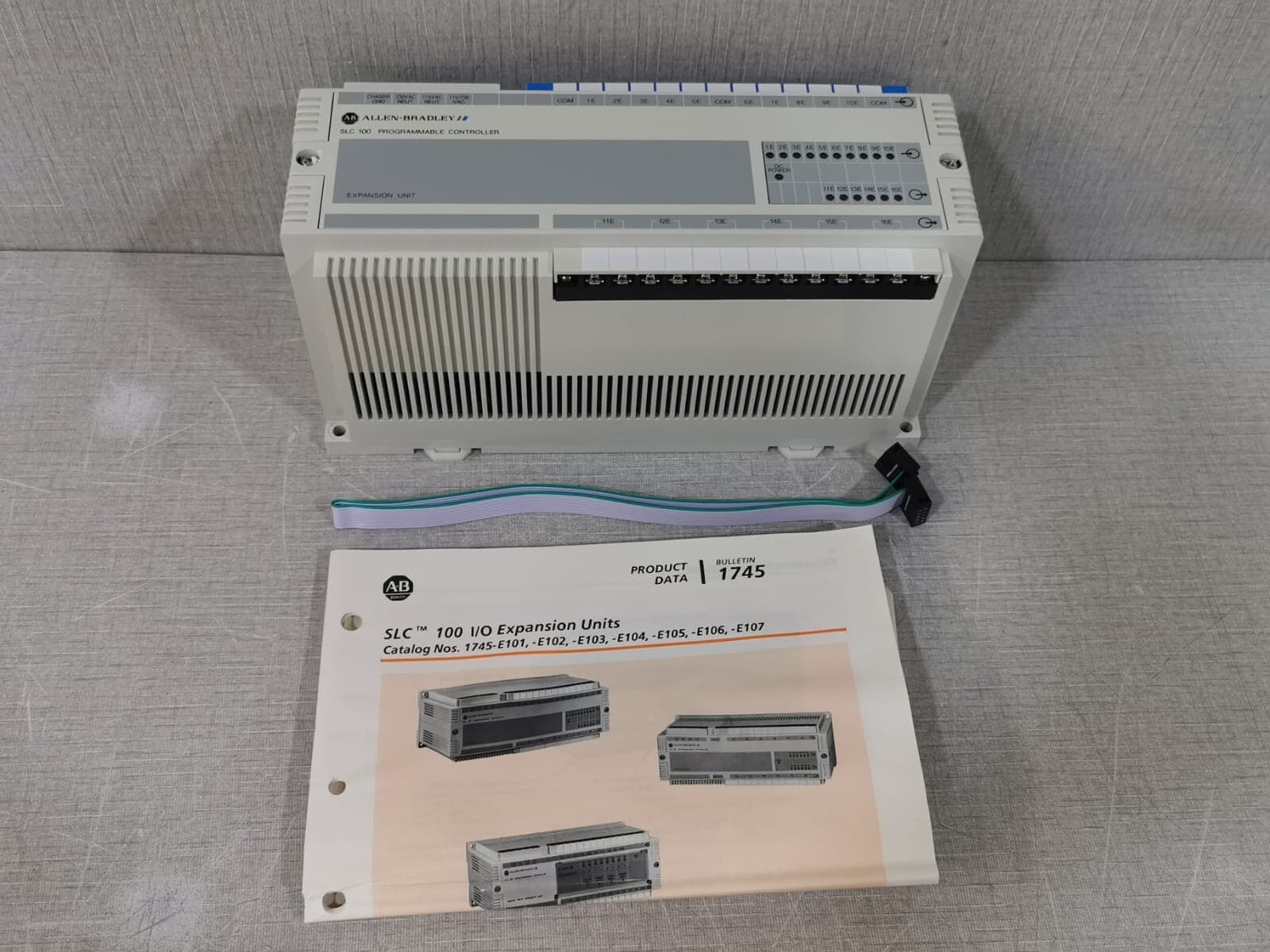 Allen Bradley 1745-E103 Ser. B SL 100 Programmable Controller