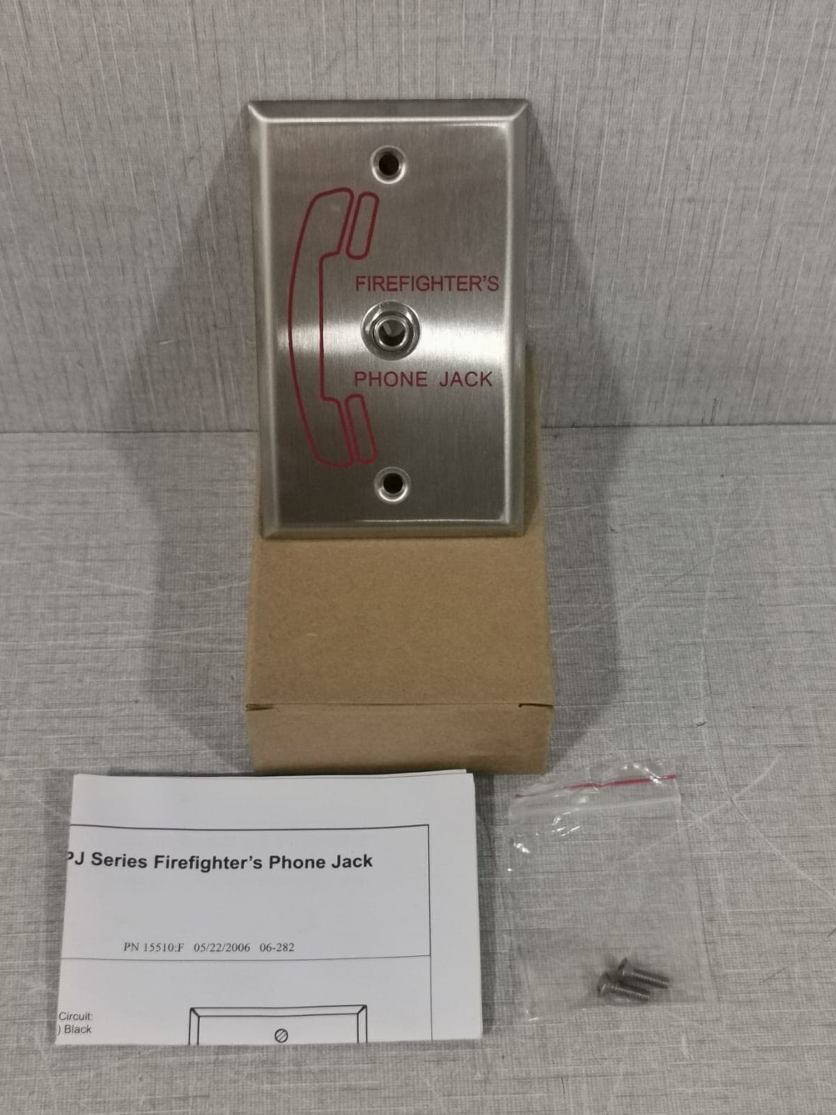 FPJ SERIES FIRE FIGHTERS PHONE JACK