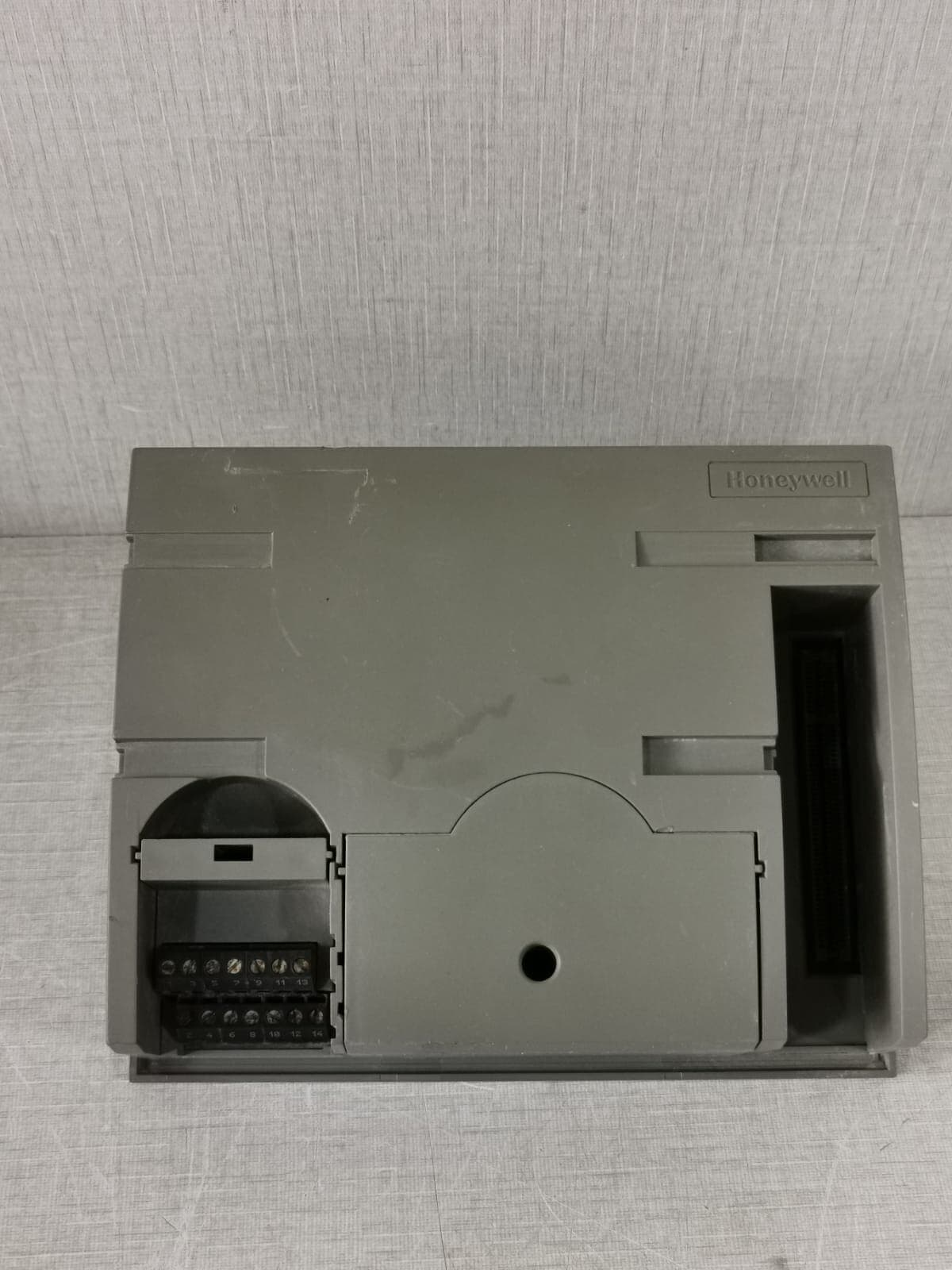 Honeywell XCL5010 24V AC + -15% max.10VA 50/60Hz,IP30