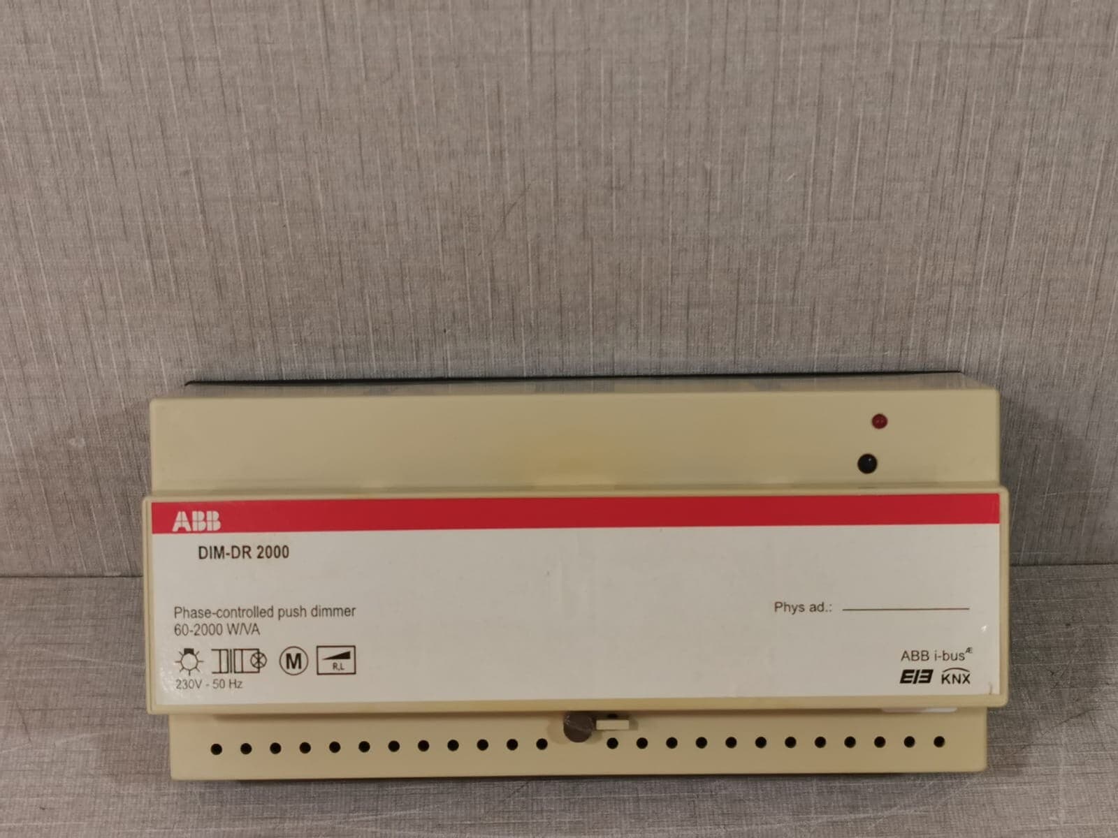 ABB DIM-DR 2000 PHASE-CONTROLLED PUSH DIMMER 60-2000 W/VA