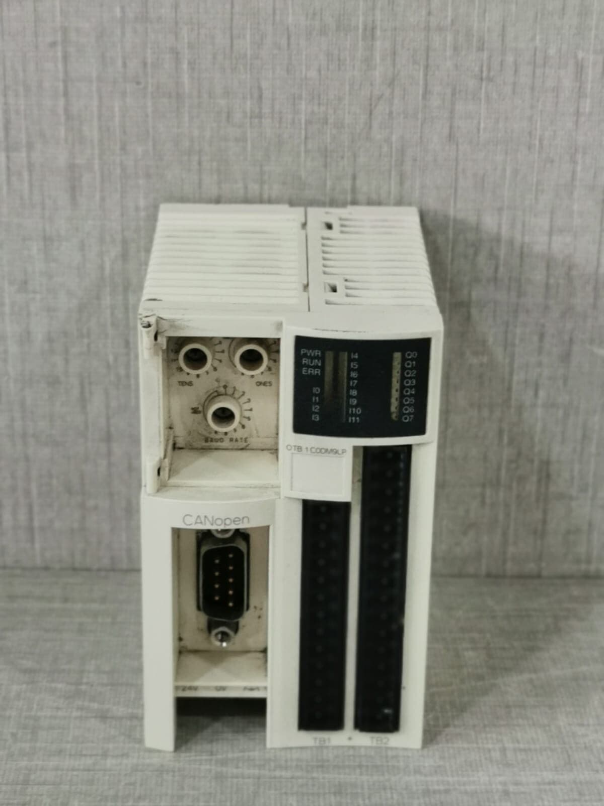 SCHNEIDER OTB1C0DM9LP CANopen MODULE