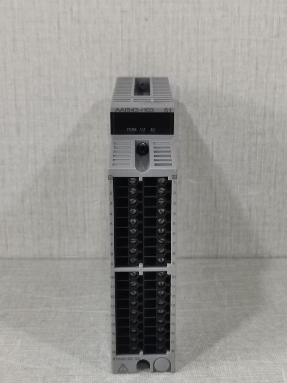YOKOGAWA AAI543-H03 S1 ANALOG OUTPUT MODULE+ ATA4S-00 S2 PIN ADAPTER