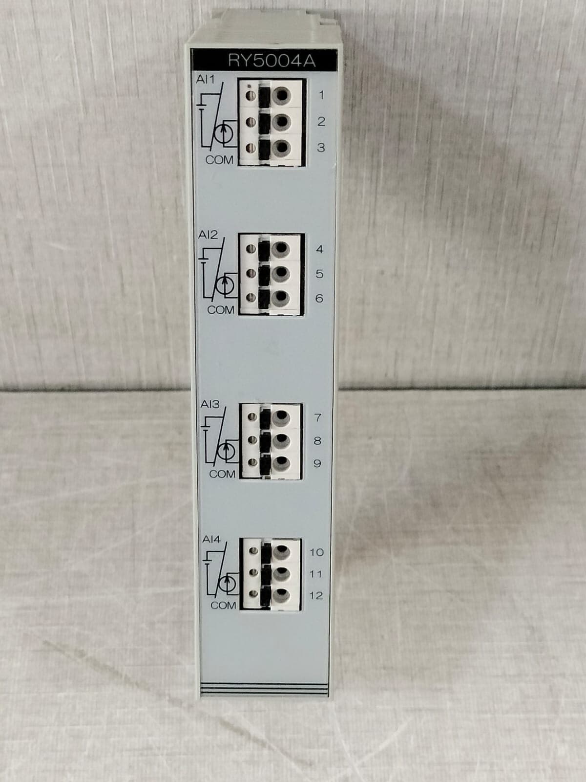 AZBIL RY5004A/ RY5004A0000 Module Controller