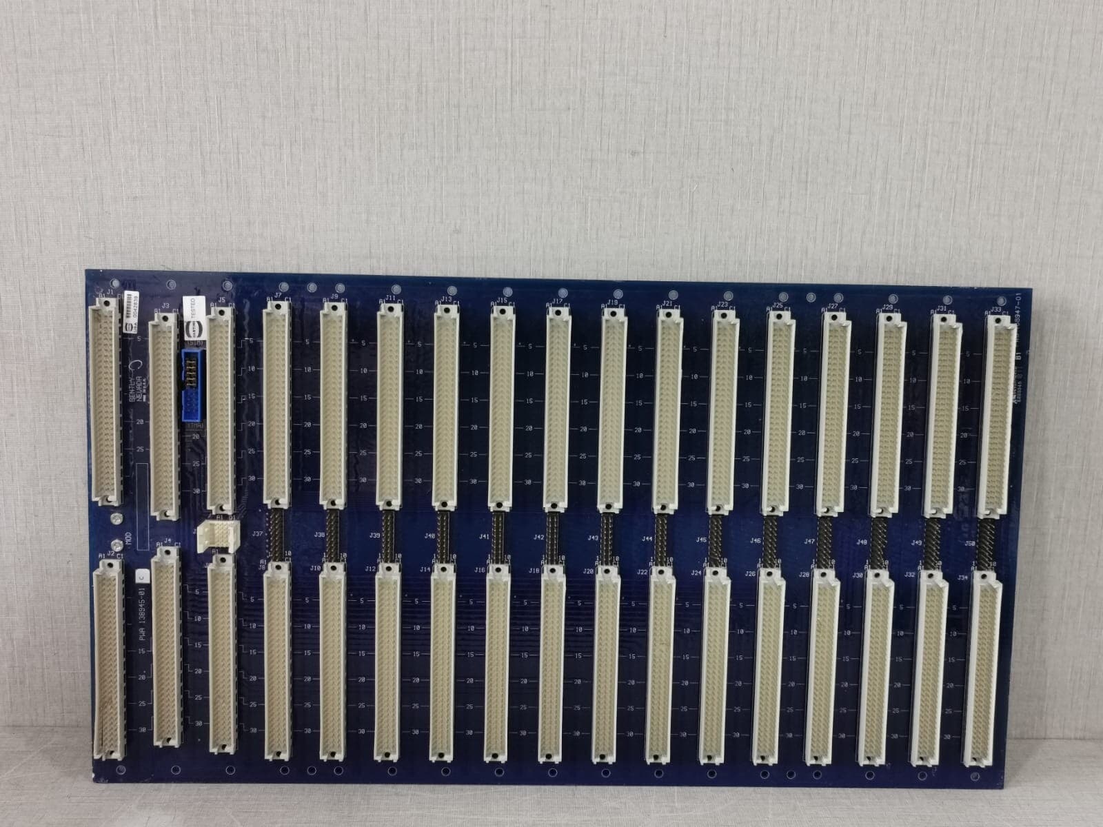 BENTLY NEVADA 3500/05-01-02-01-00-01 SYSTEM RACK PWA138945-01 C