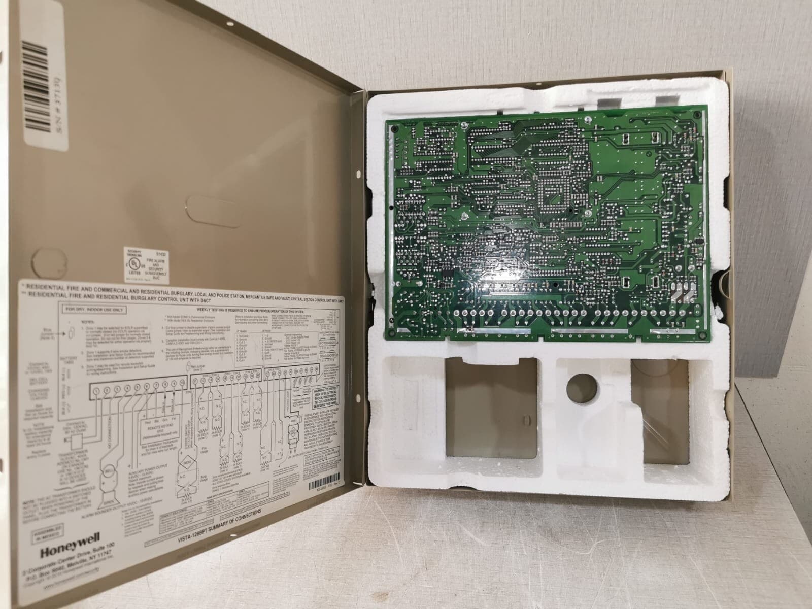 Honeywell VISTA-128BPT / SAV128BPT Vista Turbo Series Alarm Control - NO KEY