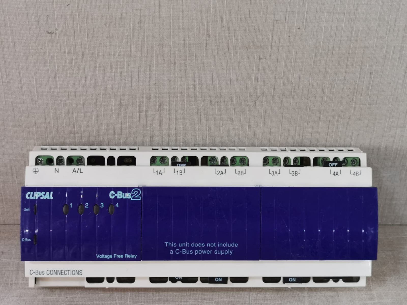 CLIPSAL C-BUS2 L5504RVF20/LE5504TRVF20 4-CHANNEL VOLTAGE FREE RELAY(MFG-2005)