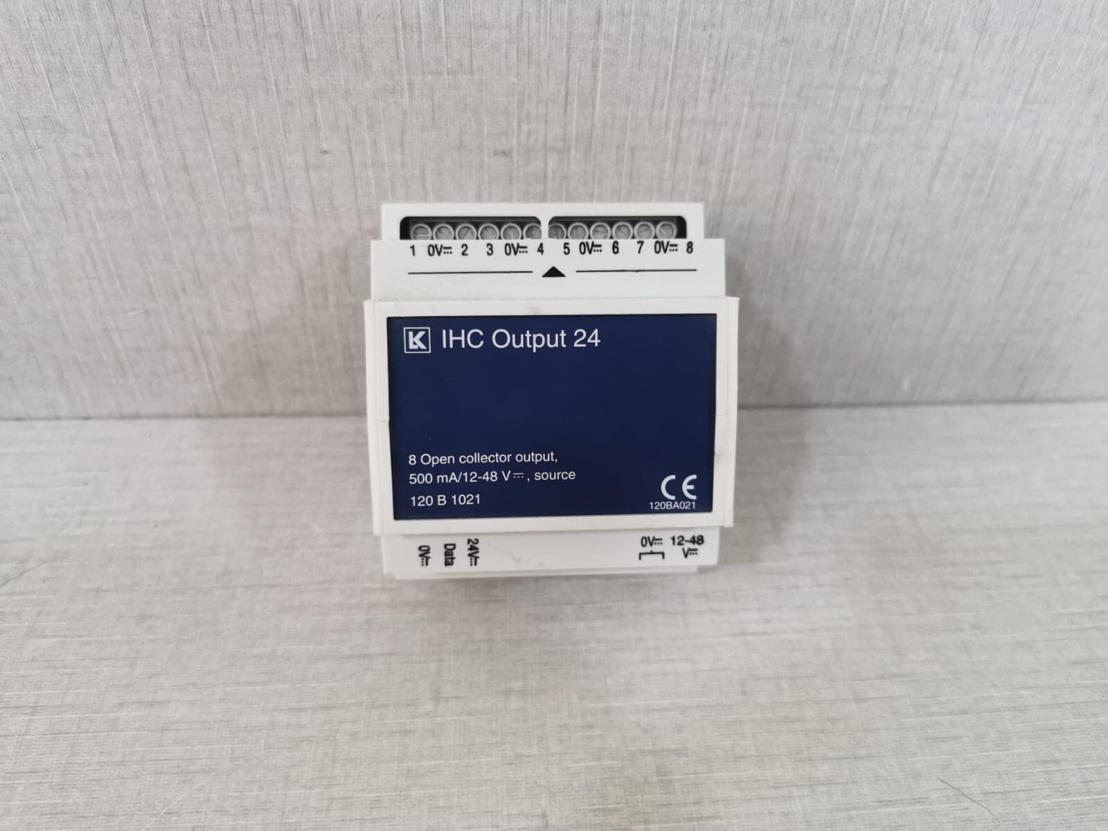 LK IHC Output 24 120B1021/120BA021, 8 Open Collector Output