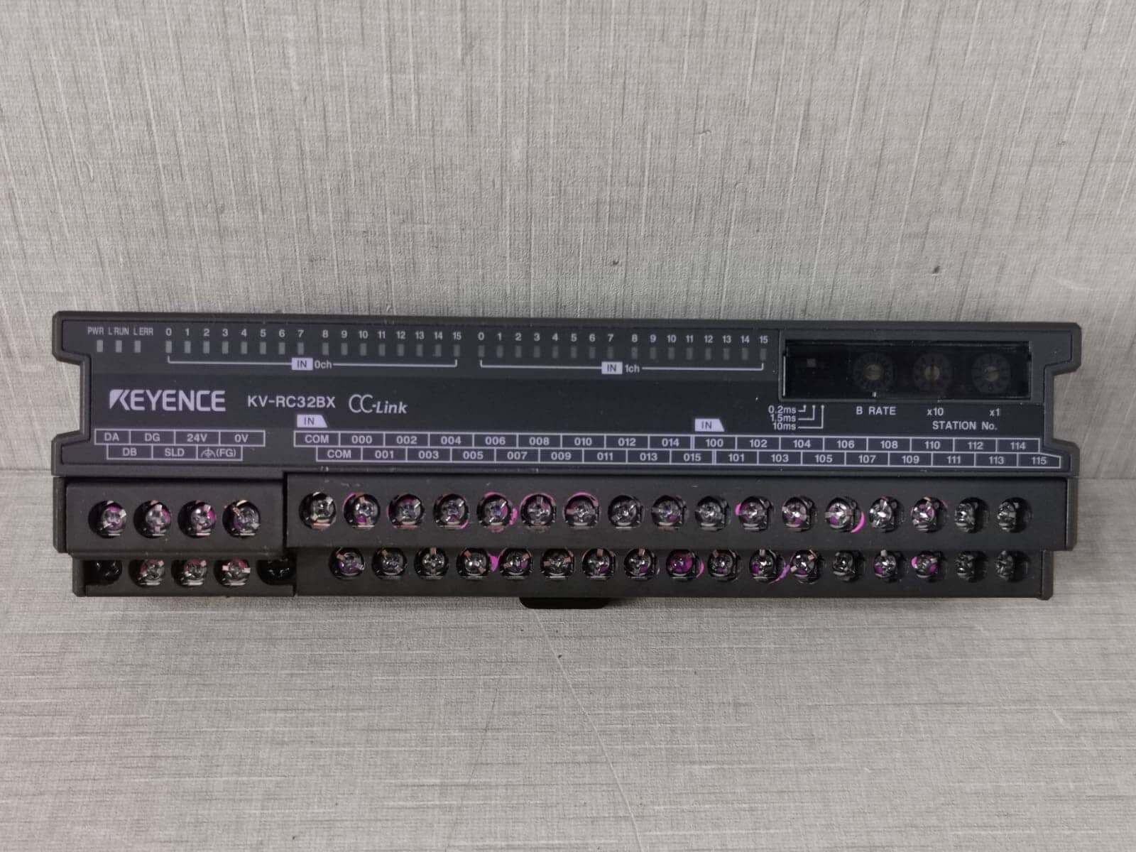 KEYENCE KV-RC32BX CC-LINK INPUT MODULE 12-24VDC