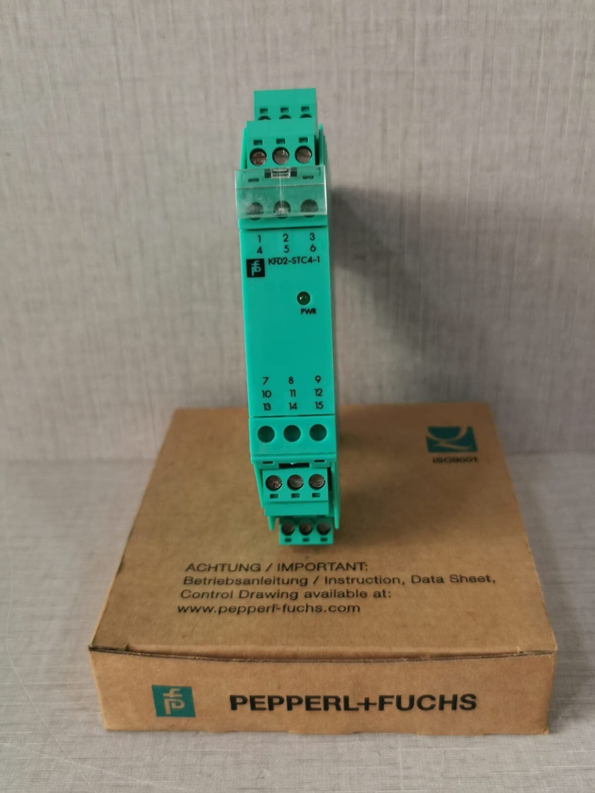 Pepperl+Fuchs KFD2-STC4-1 Smart Transmitter Isolator P/n.: 115400