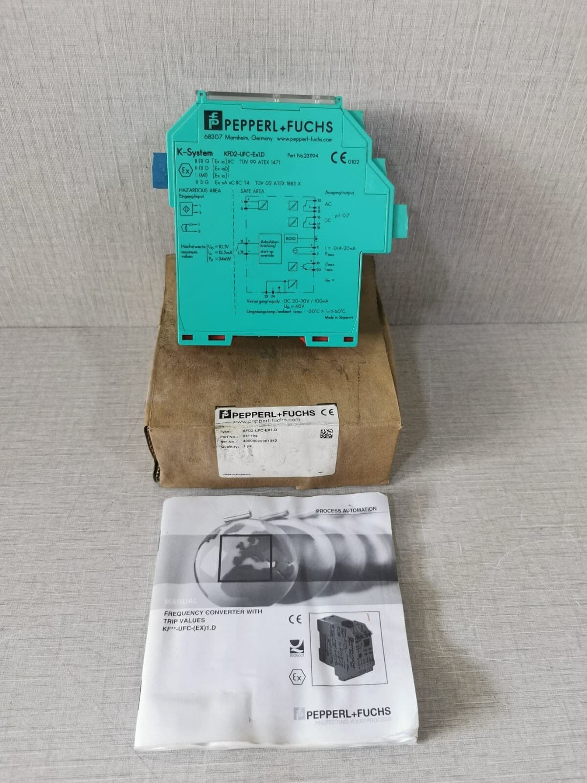 PEPPERL+FUCHS KFD2-UFC-Ex1.D FREQUENCY CONVERTER 231194- WITH BOX