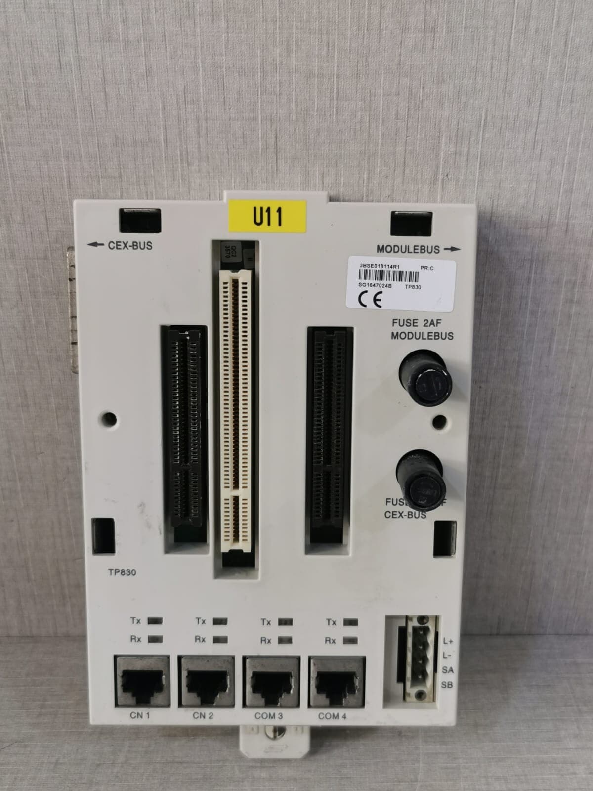 ABB 3BSE018157R1 PR;G PM861AK01 BASE MODULE 3BSE0181114R1/ TP830
