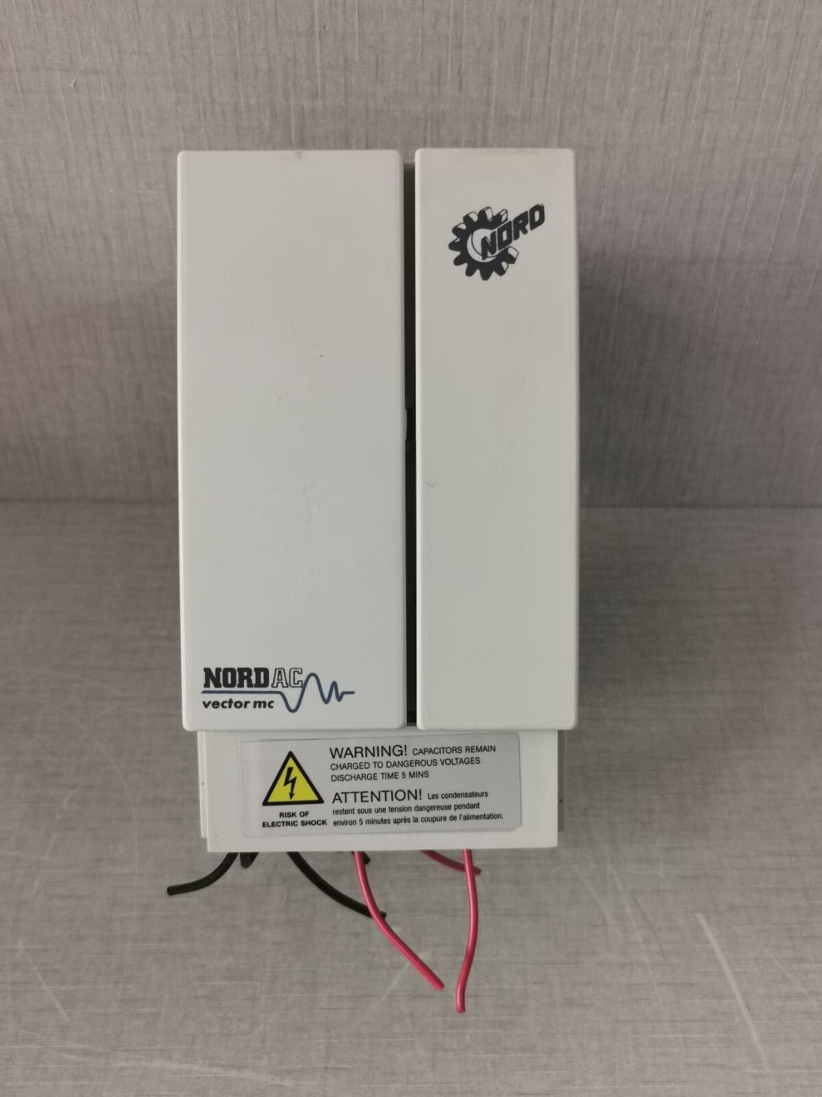 NORD NORDAC VECTOR MC SK 250/1 FCT 78002500/201183 FREQ. CONVERTER