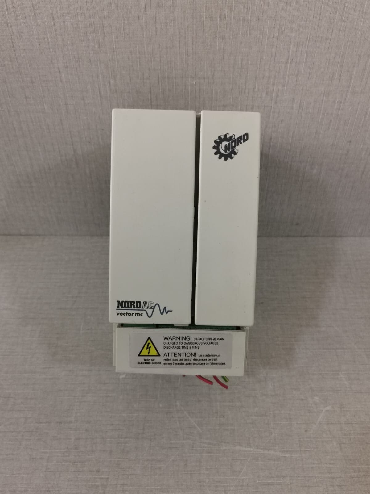 NORD NORDAC VECTOR MC SK 250/1 FCT 78002500/201189 FREQ. CONVERTER