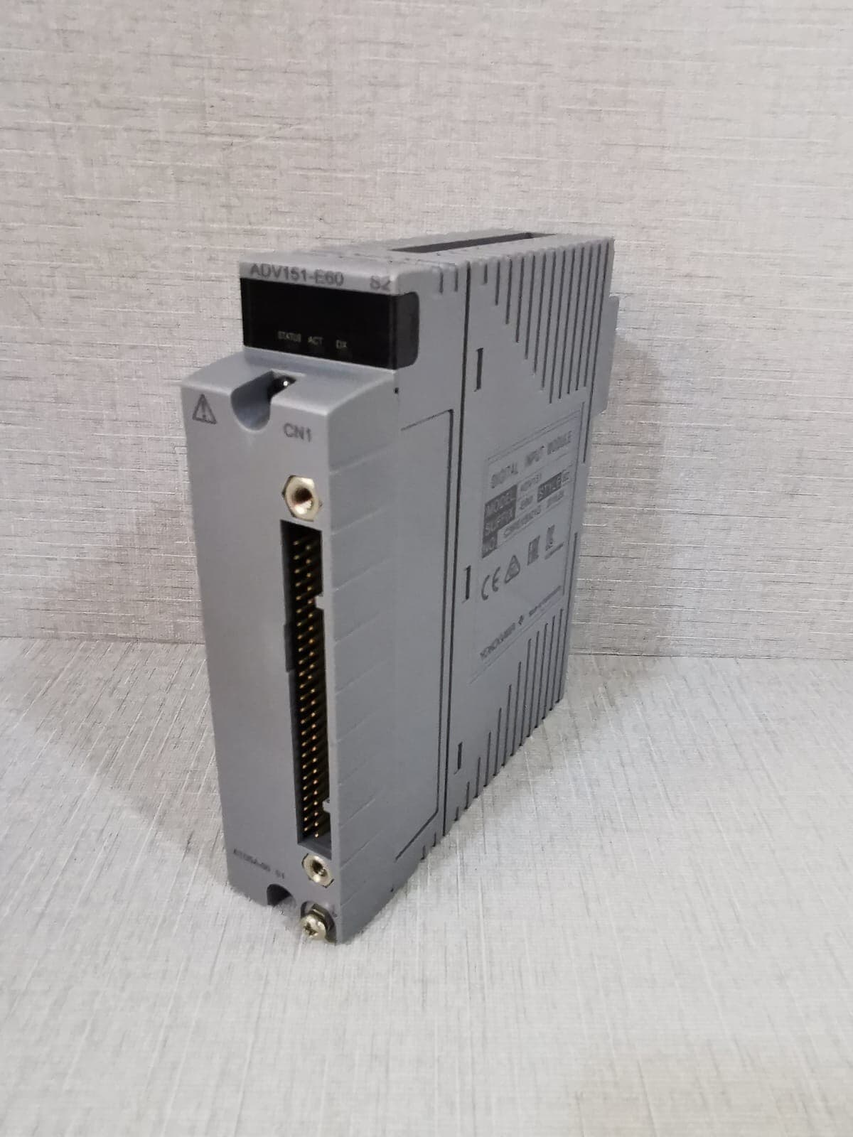 YOKOGAWA ADV151-E60 S2 WITH ATD5A-00 S1 DIGITAL INPUT MODULE