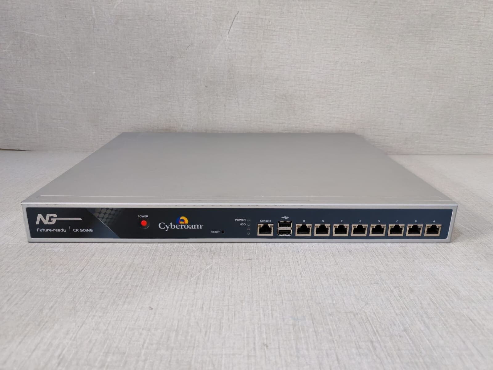 Cyberoam CR 50iNG / CR50iNG 8-Port UTM Firewall AR-R5800EC50IA