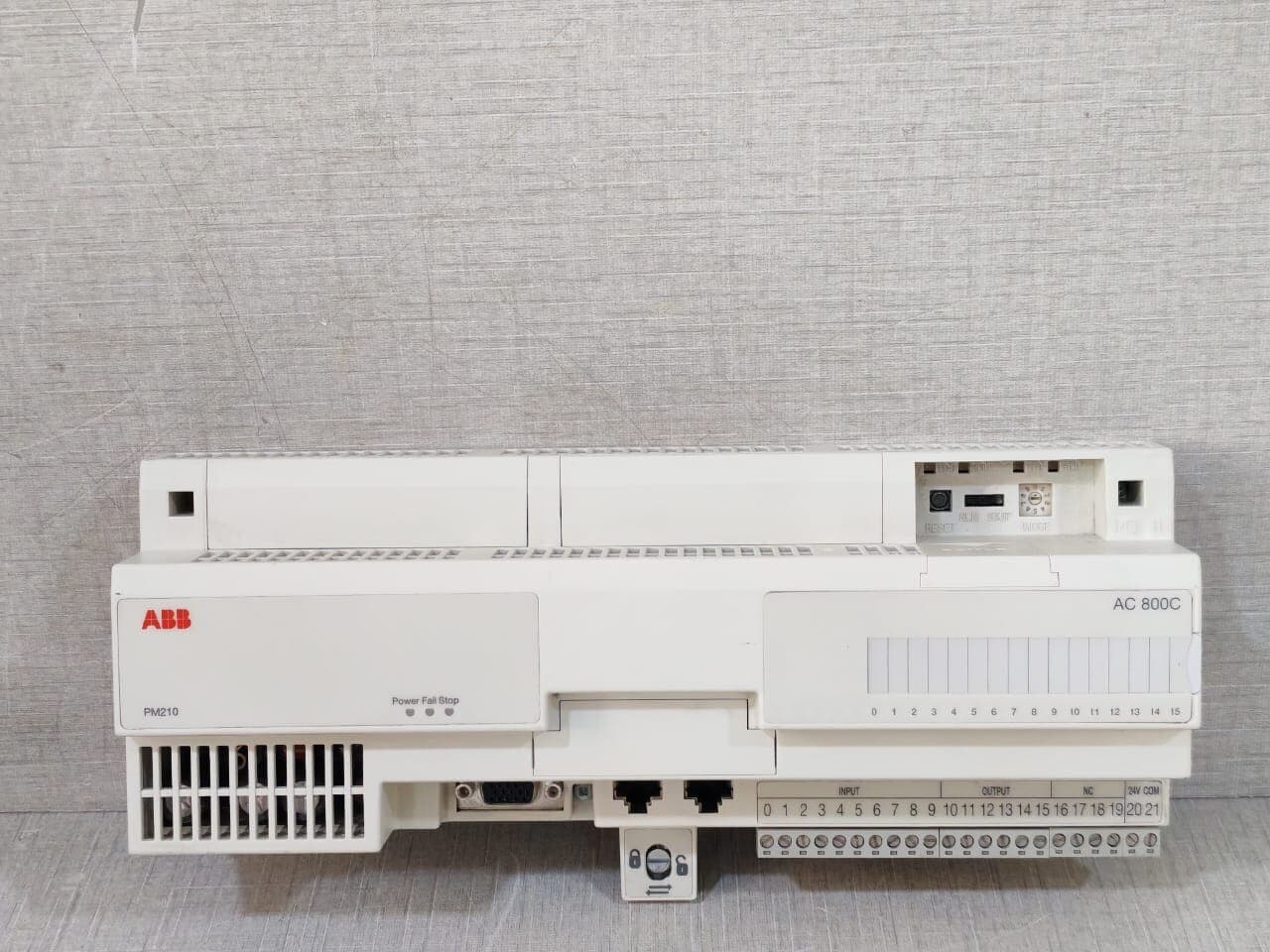 ABB PM210 COMPACT CONTROLLER AC 800C/3BSE021386R3
