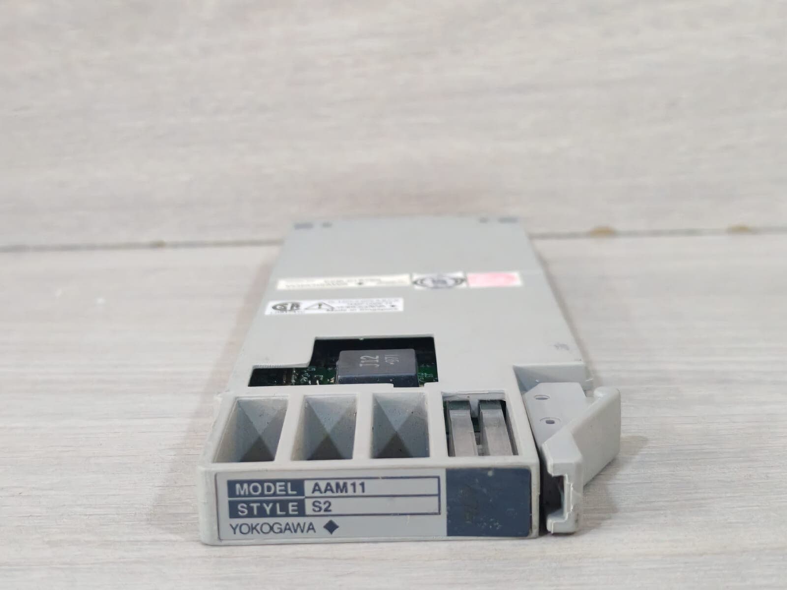 YOKOGAWA AAM11 STYLE S2 CURRENT VOLTAGE INPUT MODULE