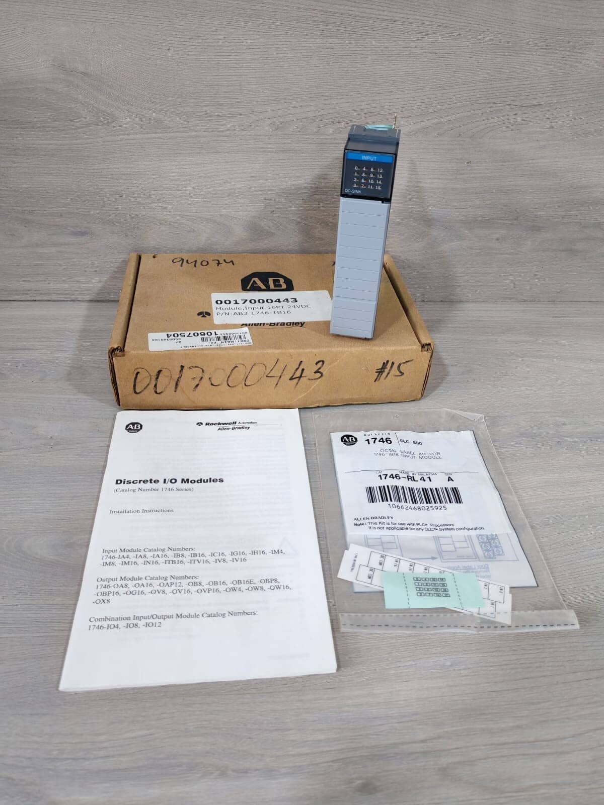 Allen Bradley 1746-IB16 SLC 500 Input Module Ser. C