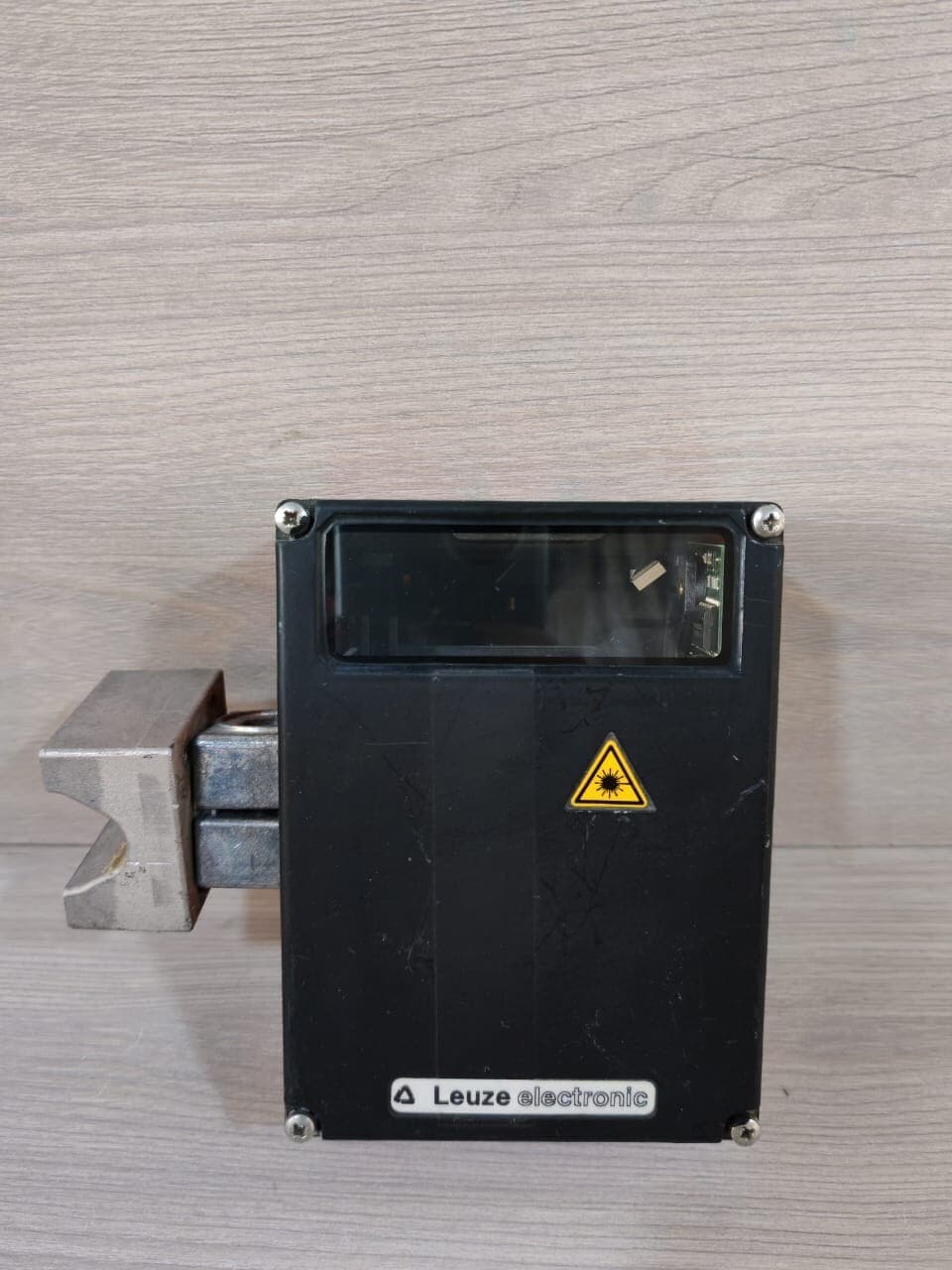 Leuze BCL 40 S F 100 Barcode Reader 500282921 V 50.18