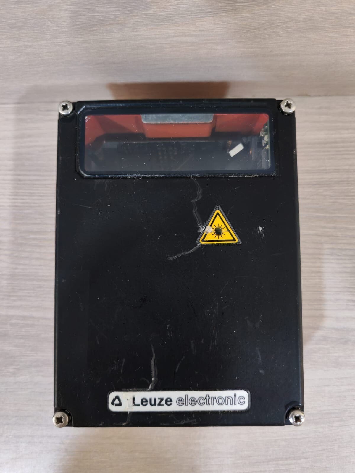 LEUZE BCL 40 S F 100 BARCODE SCANNER 50028921 V 50.19