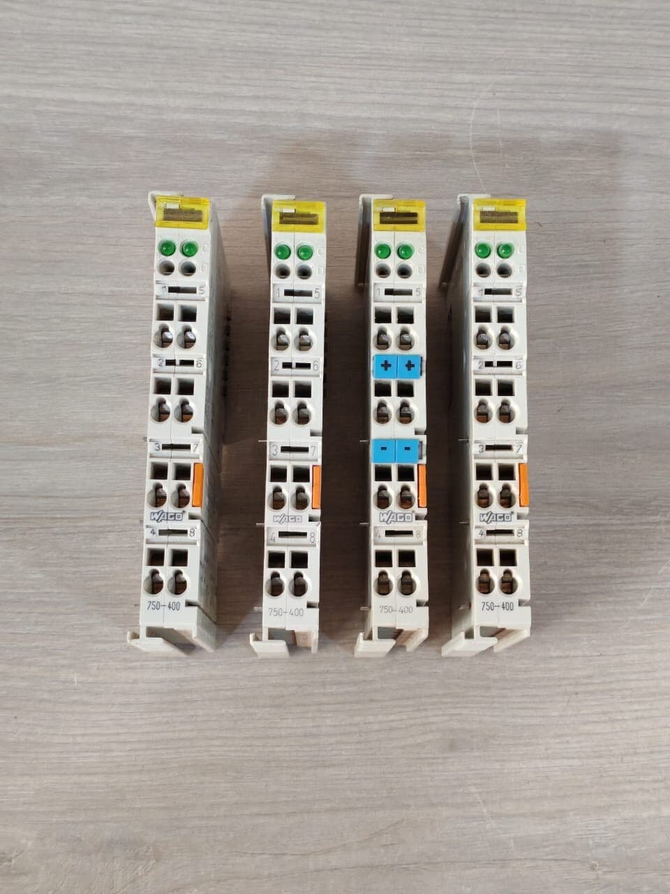 WAGO 750-400 2 CHANNEL DIGITAL INPUT MODULE 24VDC 3.0MS
