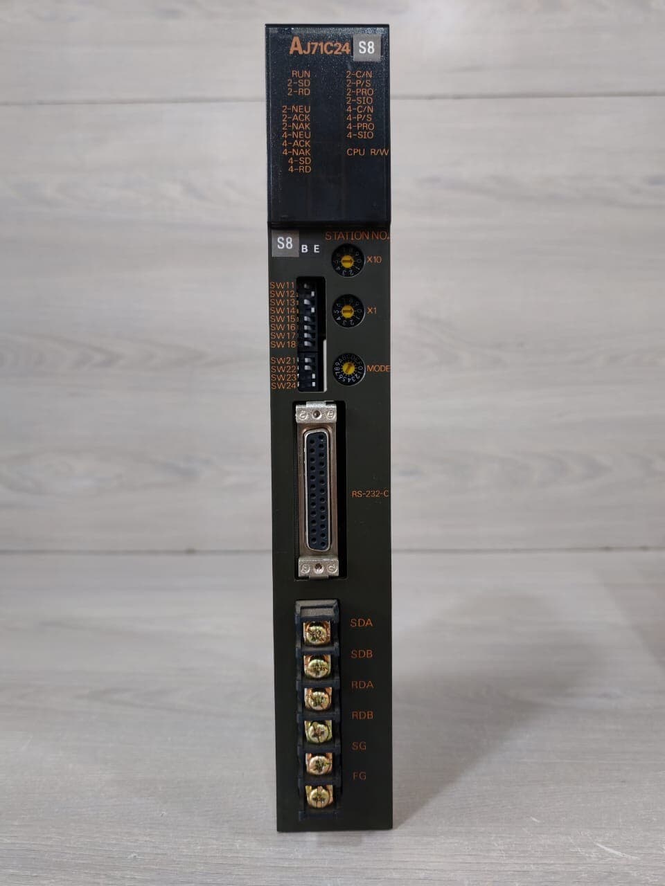 Mitsubishi AJ71C24-S8 Programmable Controller