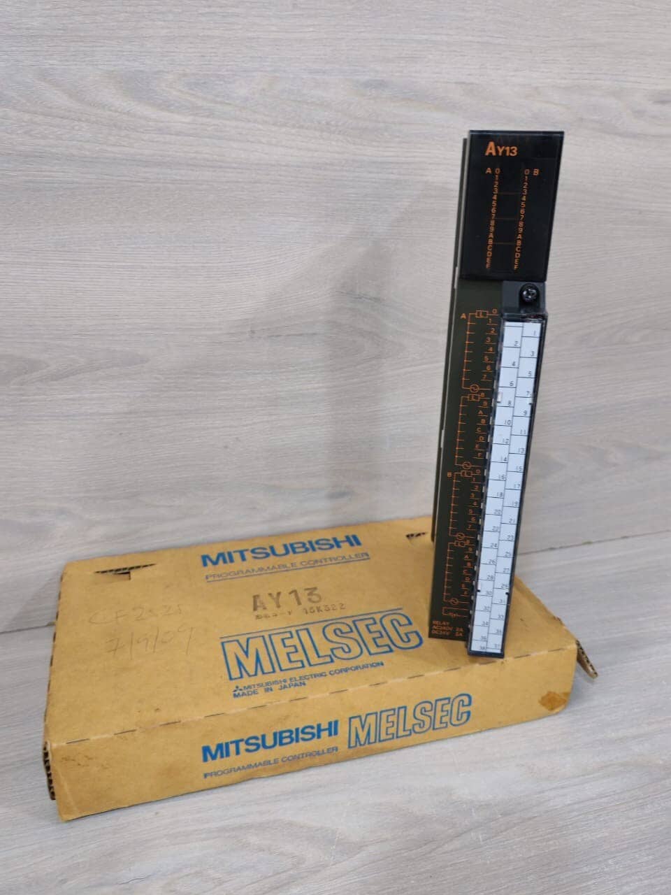 Mitsubishi AY13 Relay Output Module - Only