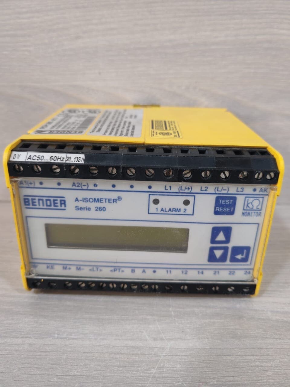 BENDER IRDH 265-413 INSULATION MONITORING DEVICE