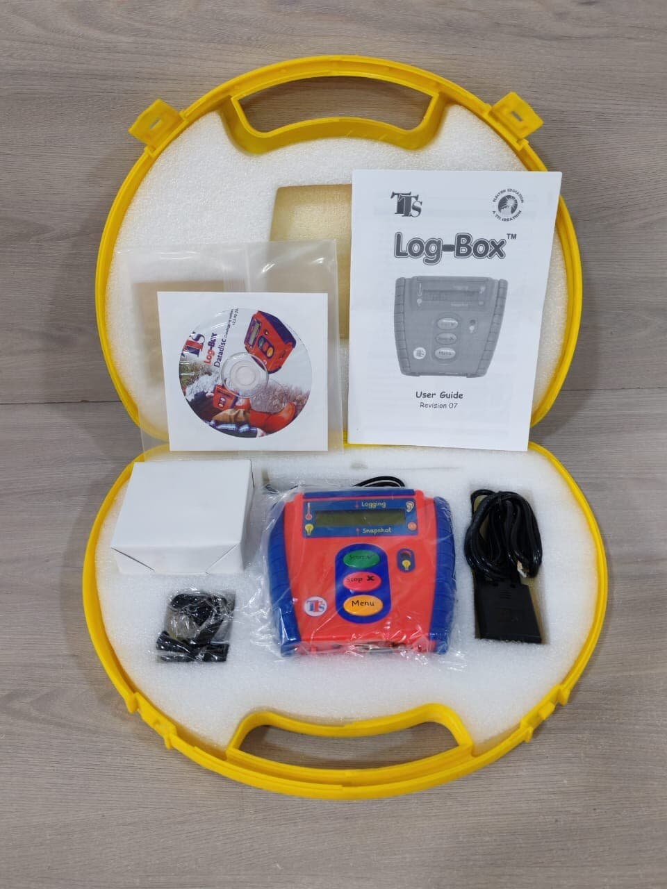 TTS LOG-BOX DATA LOGGER - WITH OLD CASE