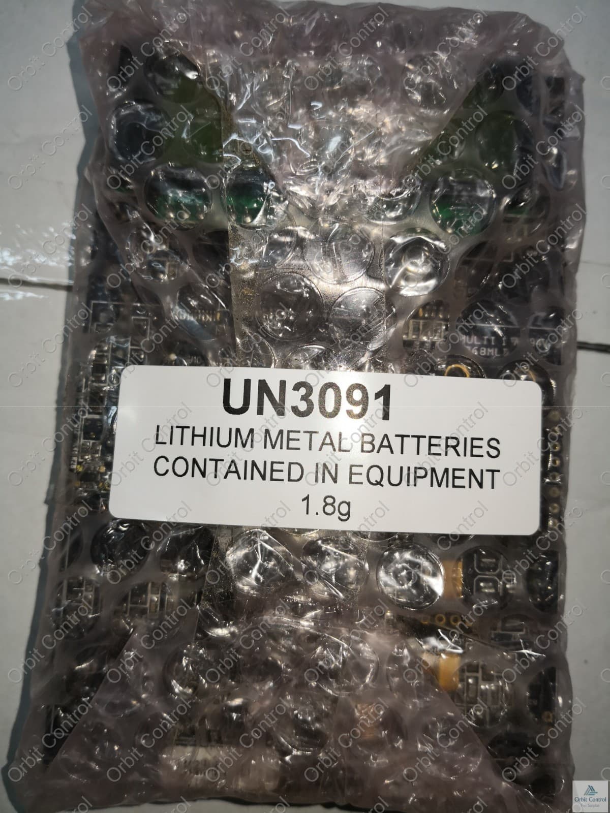 CEM SYSTEM PCB/600e/007 - UN3091 lithium metal batteries contained in Equipment