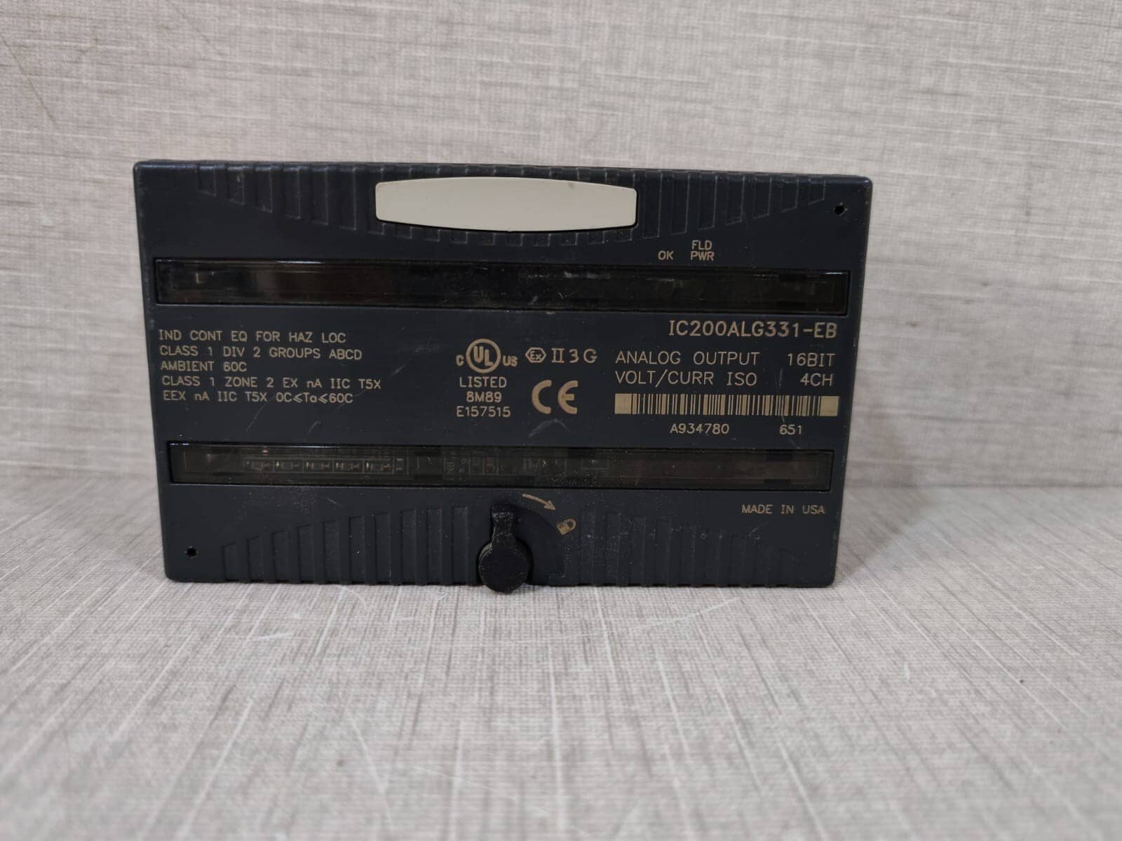 GE FANUC IC200ALG331-EB Analog Output Module
