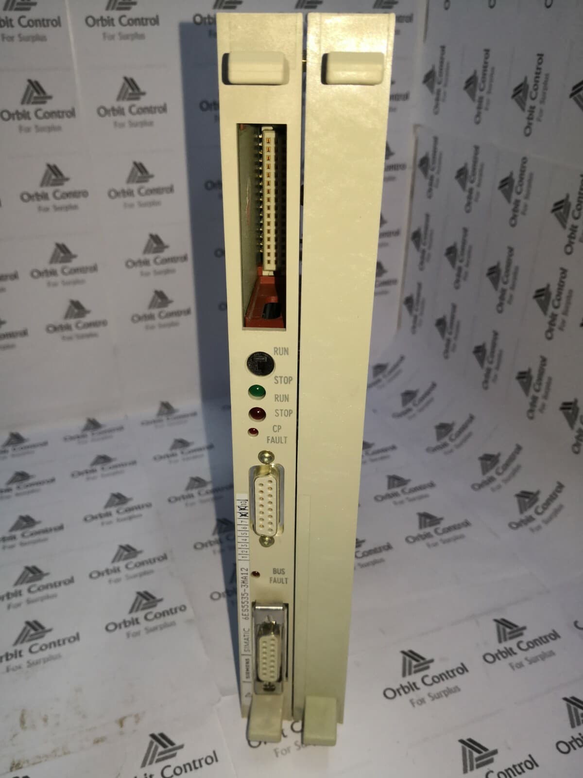 SIEMENS SIMATIC 6ES5535-3MA12 INDUSTRIAL AUTOMATION/ELECTRONIC EQUIPMENT