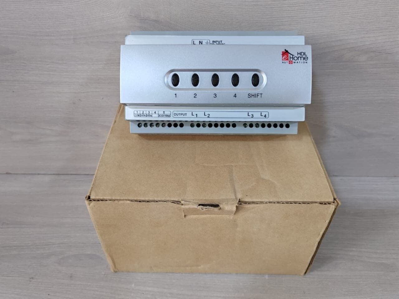 HDL E-Home -MD0403NB / 4CH 3A INTELLIGENT DIMMING MODULE