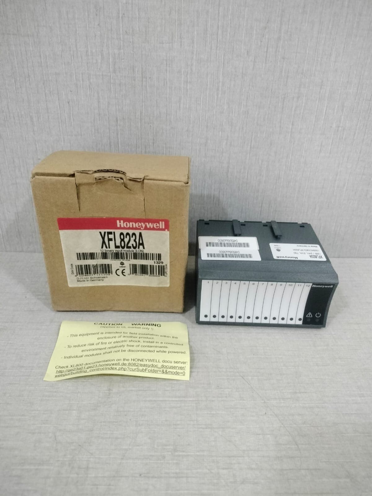 Honeywell XFL823A Distributed I/O 12 Digital Input Module W/ FILTHY & BOX