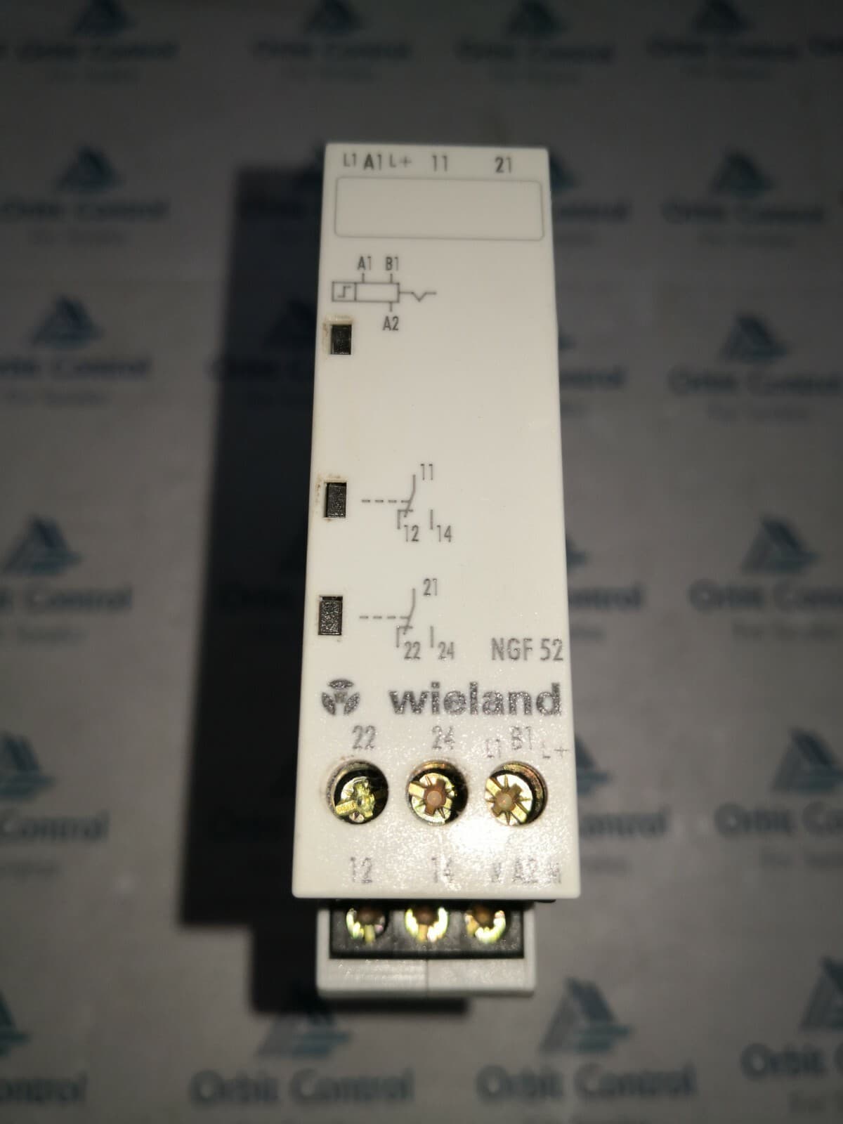 WIELAND/SCHLEICHER NGF 52 SAFETY RELAY R2.173.0030.0