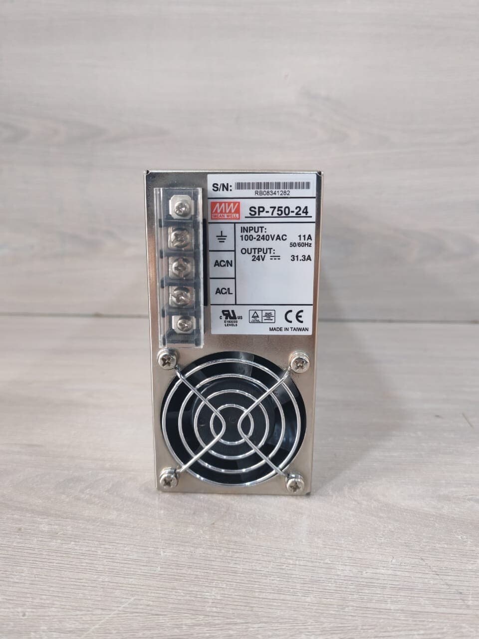 MEAN WELL SP-750-24 SWITCHING POWER SUPPLY 24V 31.3A 750W