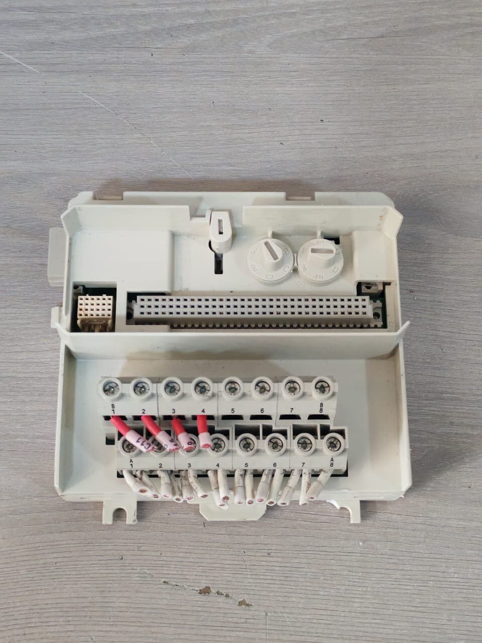 ABB 3BSE013235R1 PR:G TU837V1 EXTENDED MODULE TERMINATION UNIT