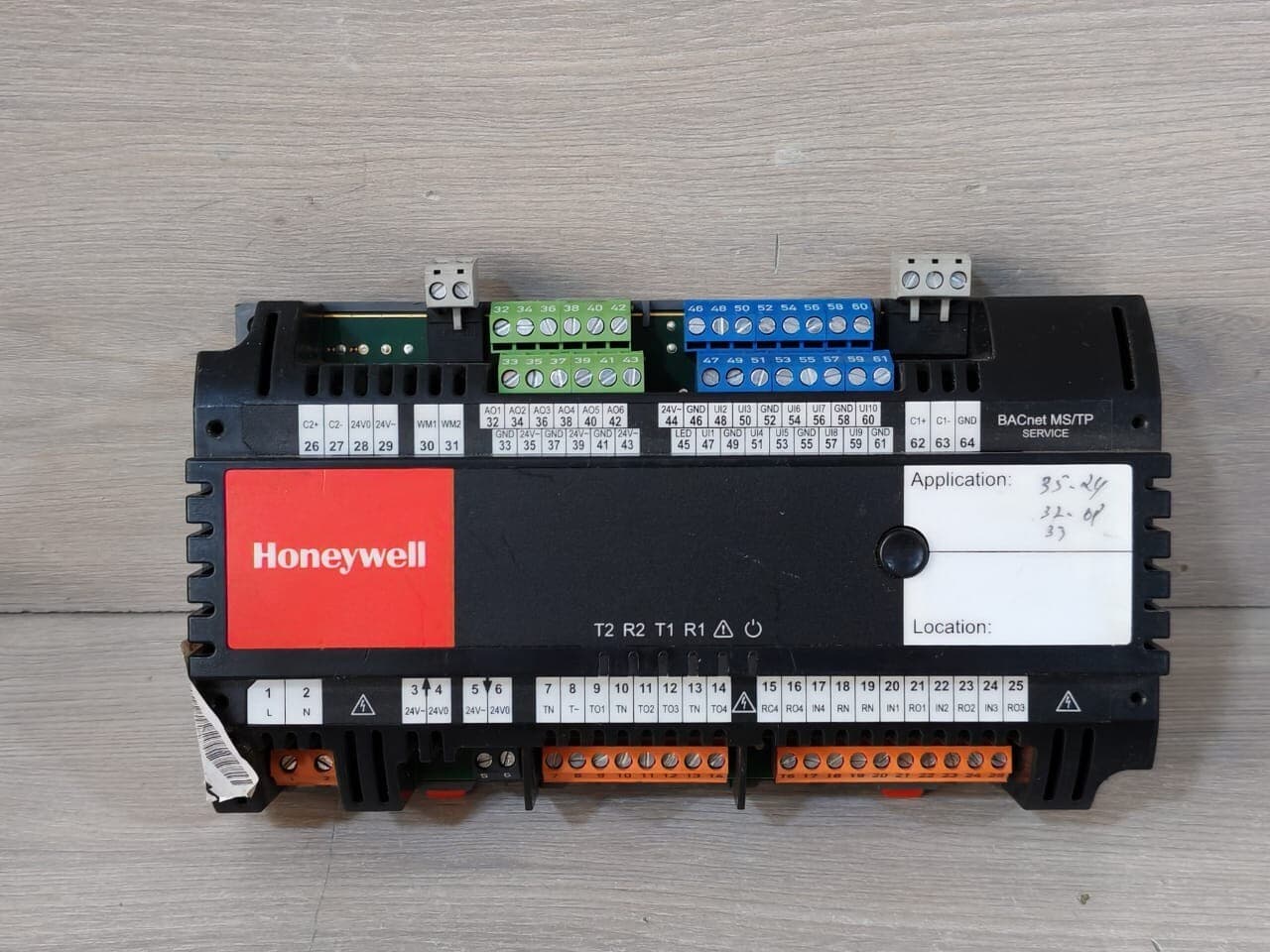 Honeywell CPO-RL4 Room Controller RL4 6AO,10UI,4 Relays,4 Triacs