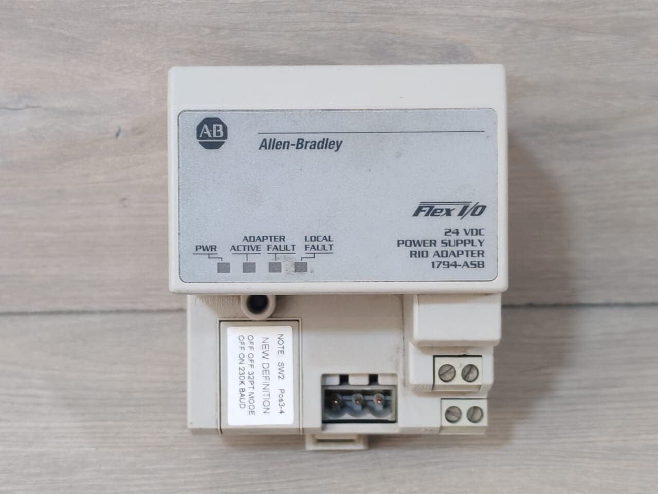 Allen-Bradley 1794-ASB Ser E Flex I/O 24 VDC Power Supply Rio Adapter FW H