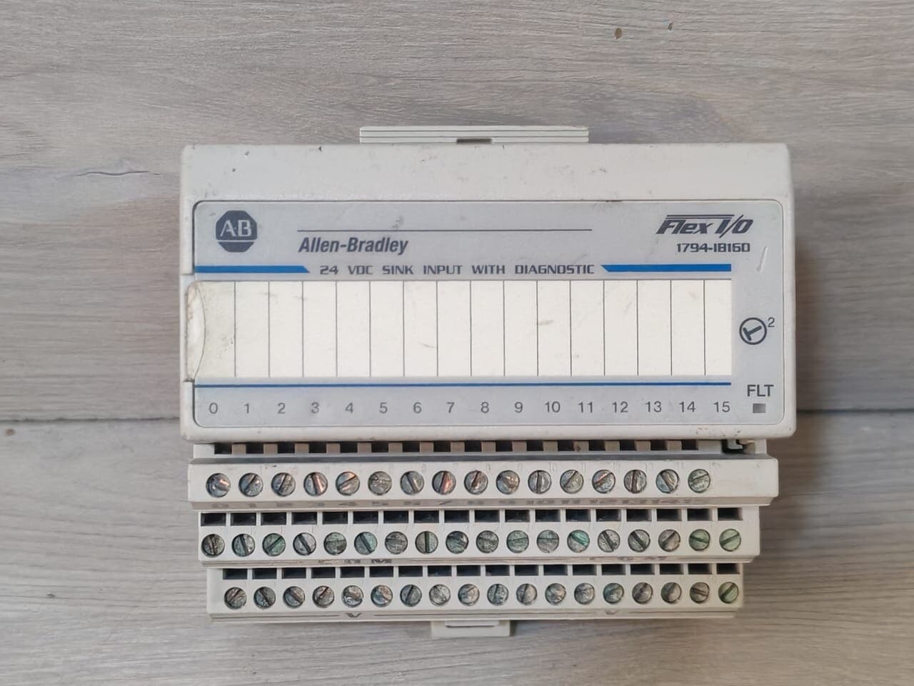 Allen-Bradley 1794-IB16D Ser.A Flex I/O 10000016486/01 W/ 1794-TB3 Ser.A Base